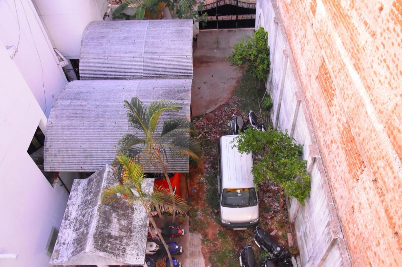 Le Prince Villa Pondicherry Exteriör bild